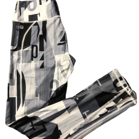 FABLETICS Leggings Demi Lovato Collection letters alphabet skinny active - Picture 6 of 8